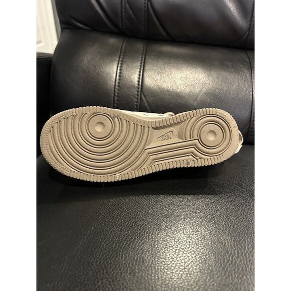 Nike‎ SF Air Force 1 Mid Siltstone Pink Shoes AA3966-600 Sz 8.5 - Picture 4 of 7